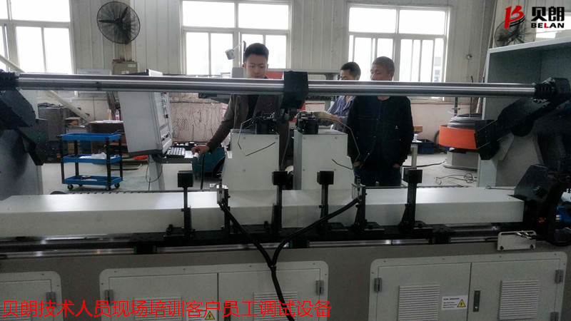 貝朗技術(shù)現(xiàn)場培訓(xùn)圖三 貝朗技術(shù)現(xiàn)場培訓(xùn)圖三