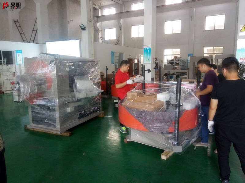 貝朗設備打包發貨現場 貝朗設備打包發貨現場